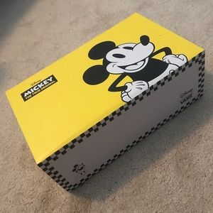 Disney Vans Ultrarange Rapidw Mickey